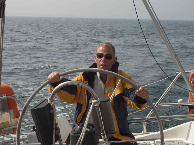 Hans Peter  am Steuer